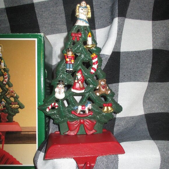 Midwest of Cannon Falls Cast Iron Holiday Tree Christmas 7" Stocking Holder - Picture 2 of 6